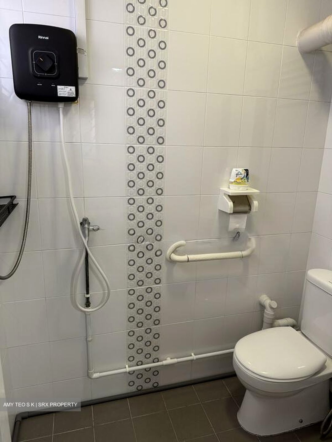 Potong Pasir Avenue 1 listing thumbnail photo